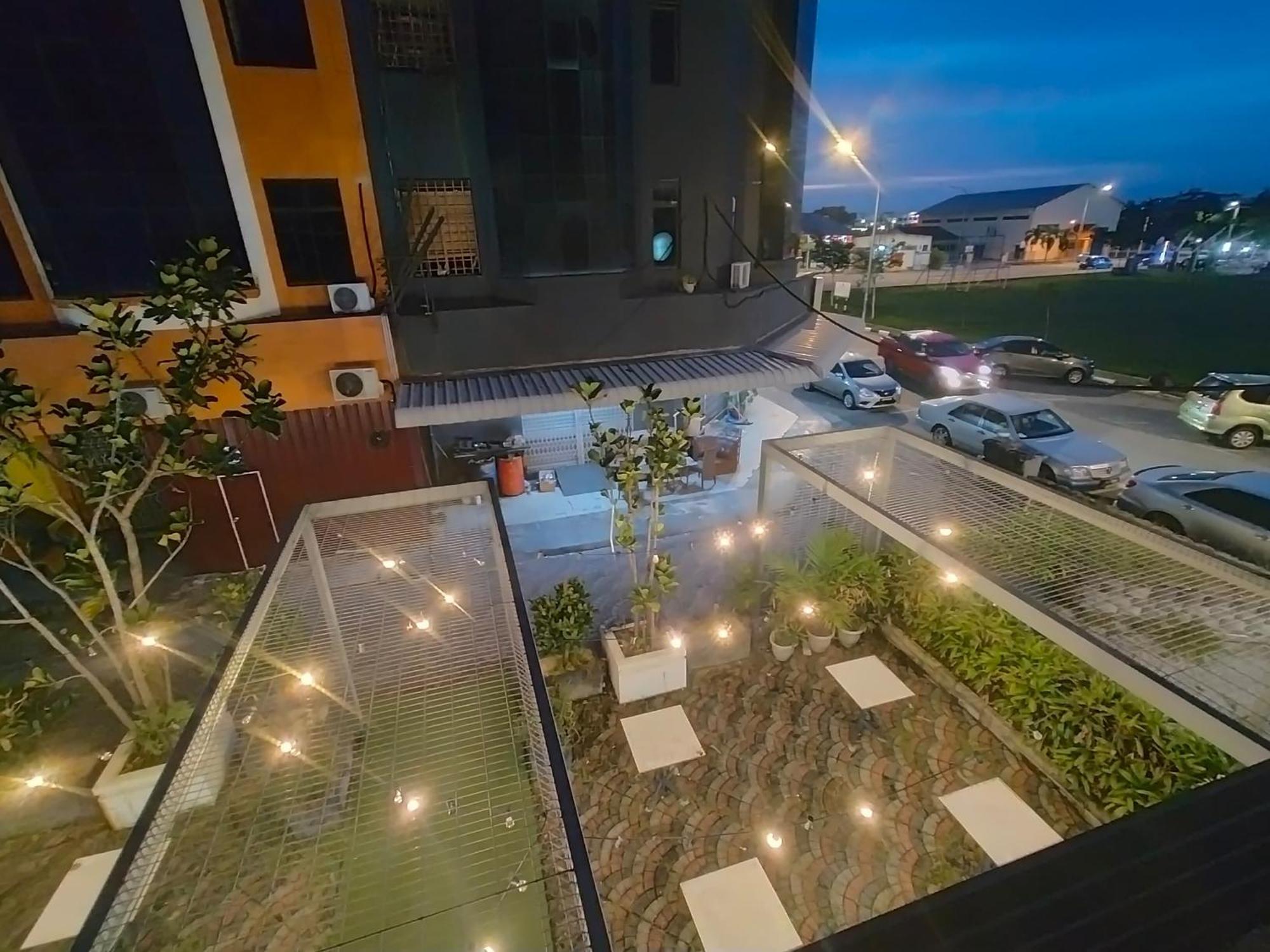 The Grace Hotel Muar Exteriör bild