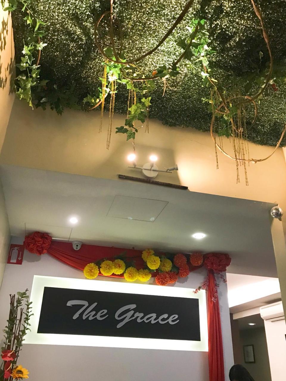 The Grace Hotel Muar Exteriör bild