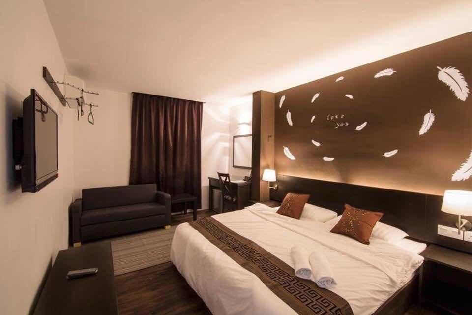 The Grace Hotel Muar Exteriör bild